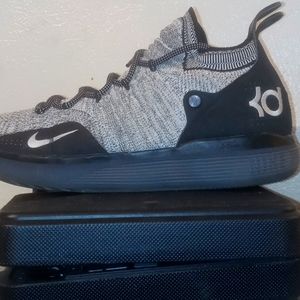 Nike Zoom KD 11 (Oreo)